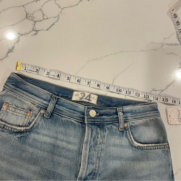 We The Free Distressed Button Fly Distressed Blue Denim Jeans - Picture 14 of 15